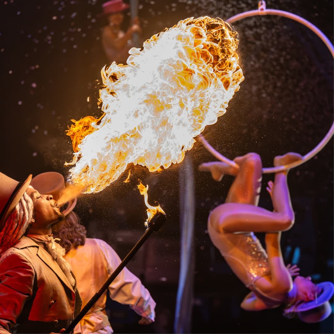 Scrooge Cirque Spectacular Christmas Family Events Shows Near Cardiff